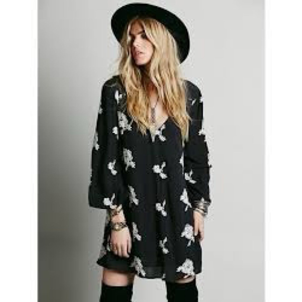 Free people XS Women's Black Embroidered Austin Dress